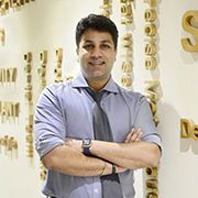 Др Вишаль Гупта